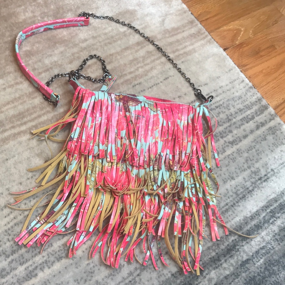 Hand bag